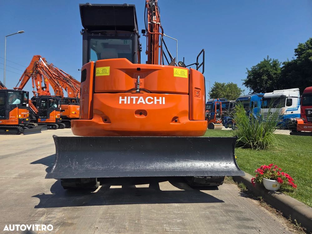 Hitachi ZX85-6, 2022, 2.787h, CUPLA RAPIDA HIDRAULICA+3 cupe NOI, adanc sapare 5m, latime 2,3m, senile cauciuc 80% ok doar 444h deplasare, inst picon pe brate, aer cond, camera spate, scaun incalzit, LAMA NIVELARE, Masa 8,5t, leasing, PROMOTIE 62.900Eur+Tva - 5
