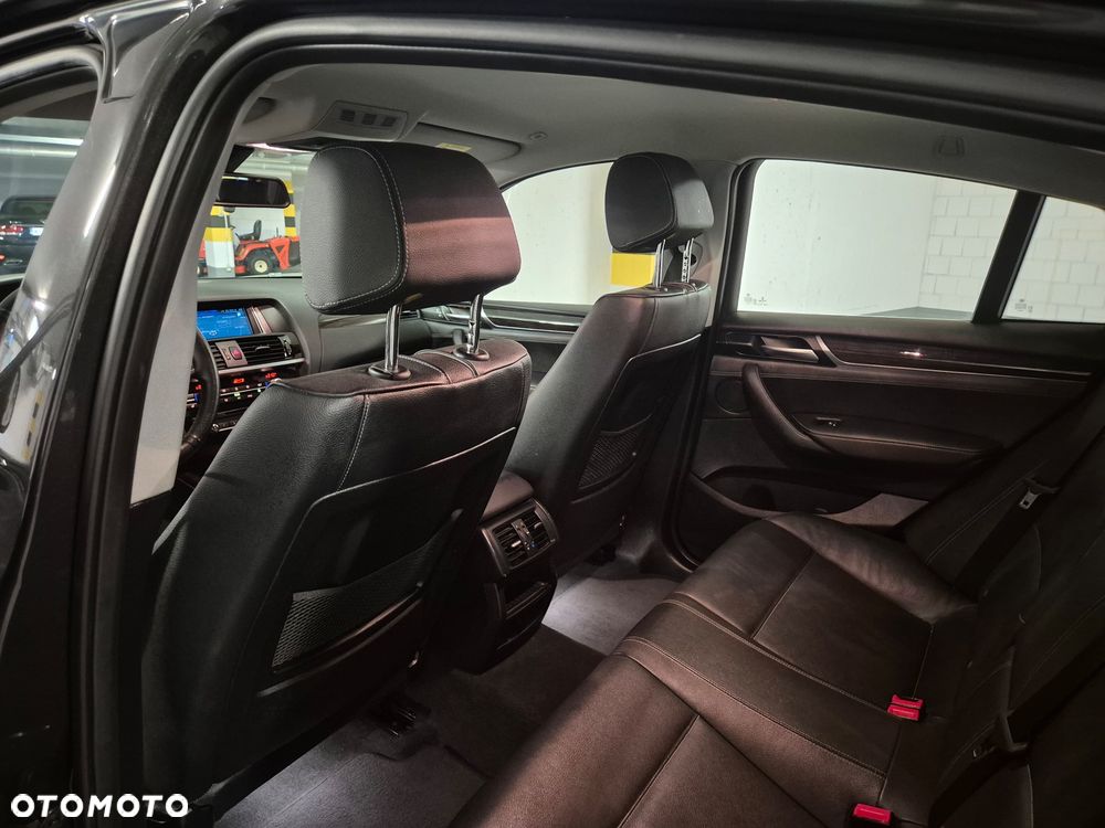 BMW X4 xDrive20i xLine sport - 8