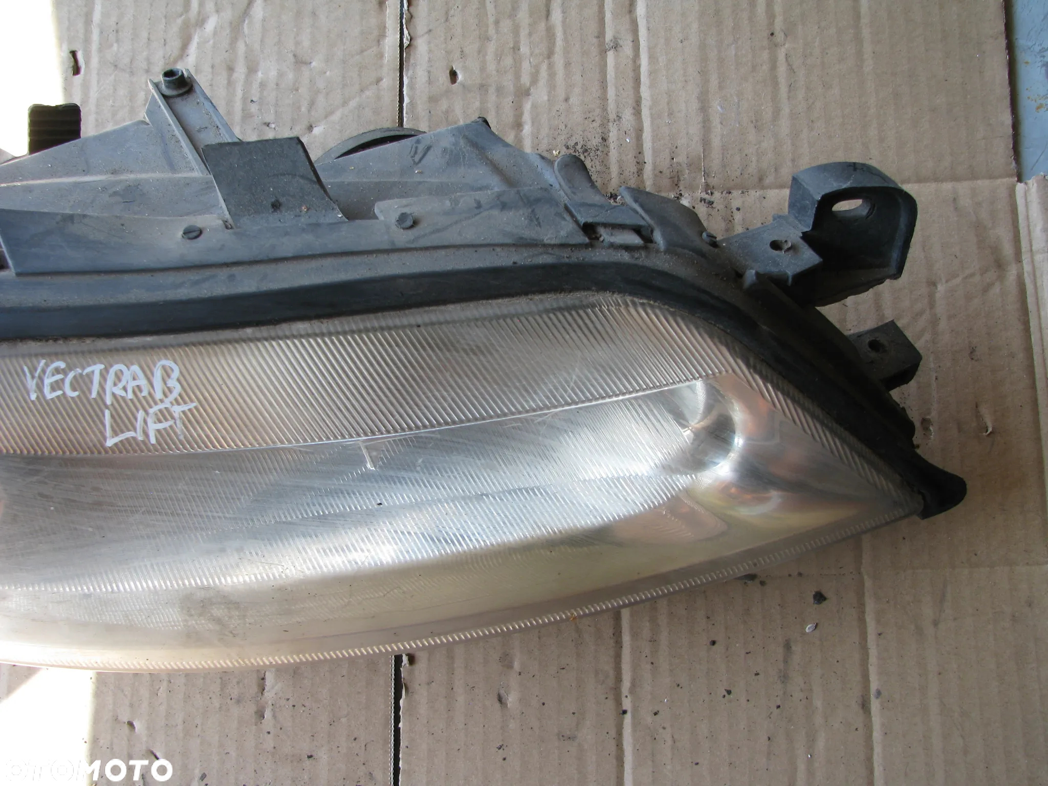 LAMPA PRZÓD PRAWA OPEL VECTRA B LIFT - 5