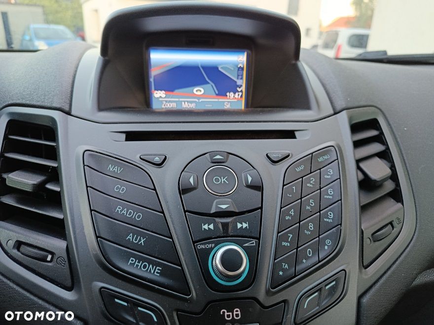 Ford Fiesta - 13