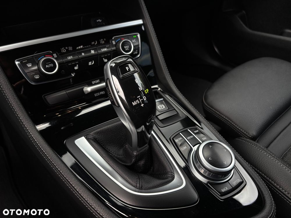 BMW Seria 2 220d xDrive Sport-Aut M Sport - 37