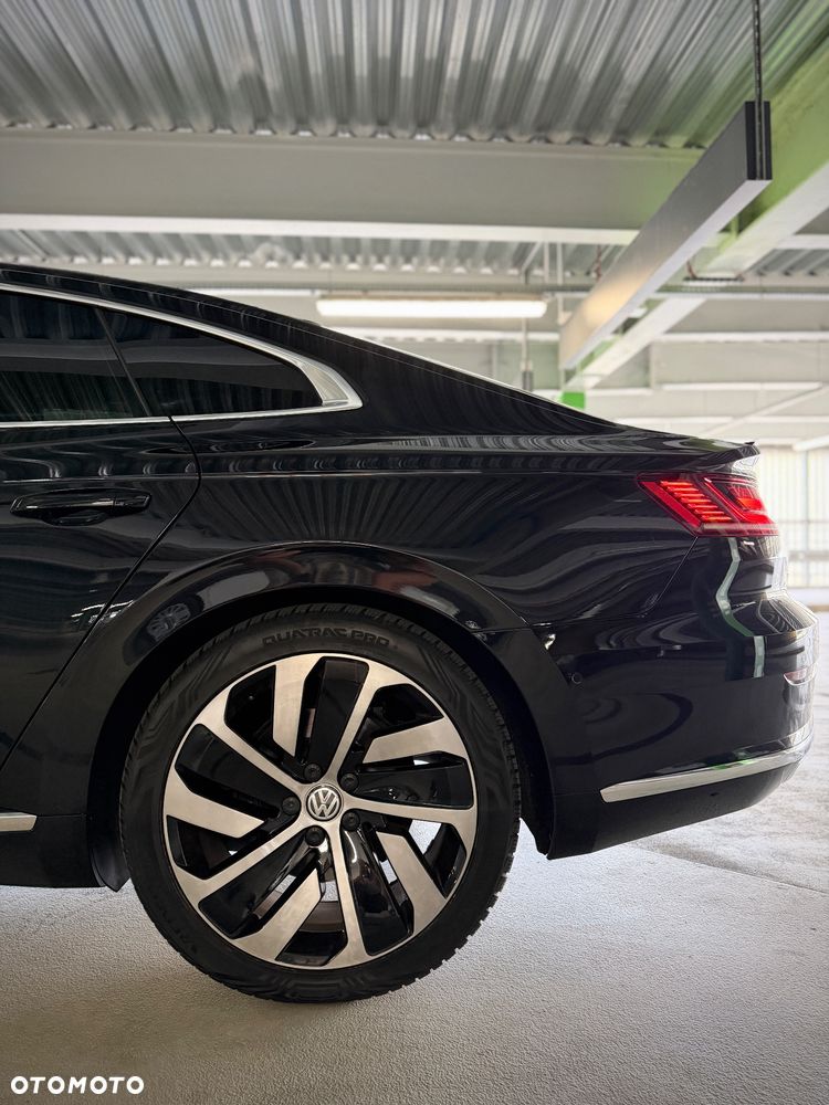 Volkswagen Arteon 2.0 TDI Bi-Turbo SCR 4Mot R-Line DSG - 14