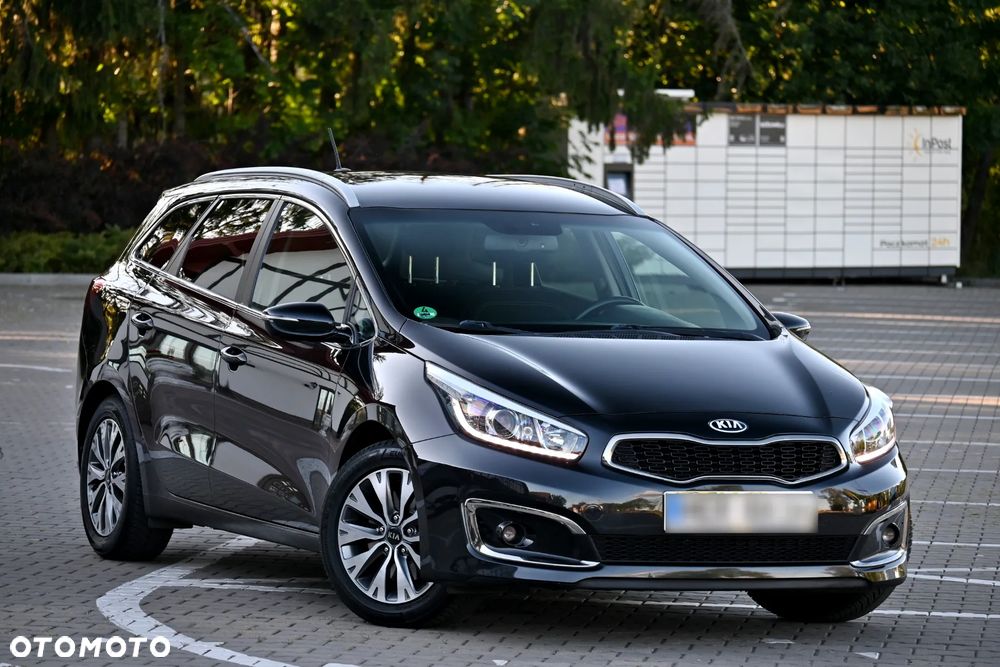Kia Ceed 1.6 GDI ISG Spirit - 8