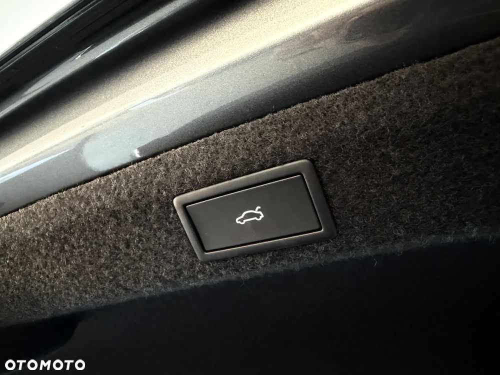 Skoda Octavia 2.0 TSI RS DSG - 34