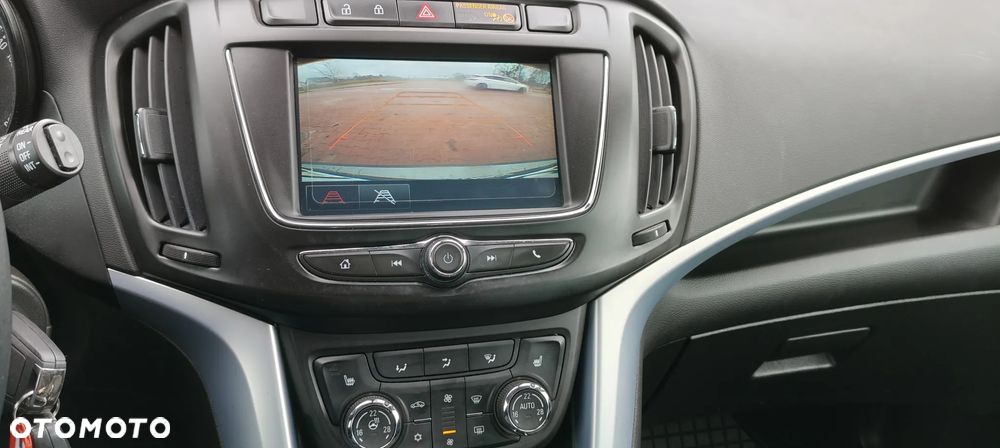 Opel Zafira 2.0 CDTI Cosmo S&S - 24