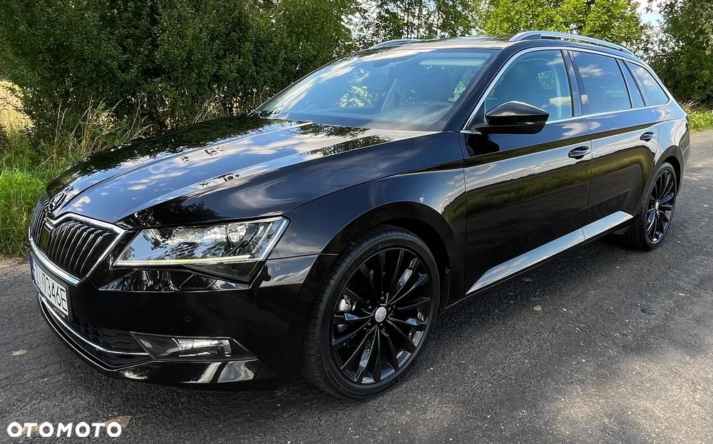 Skoda Superb 2.0 TDI DSG Premium Edition - 16