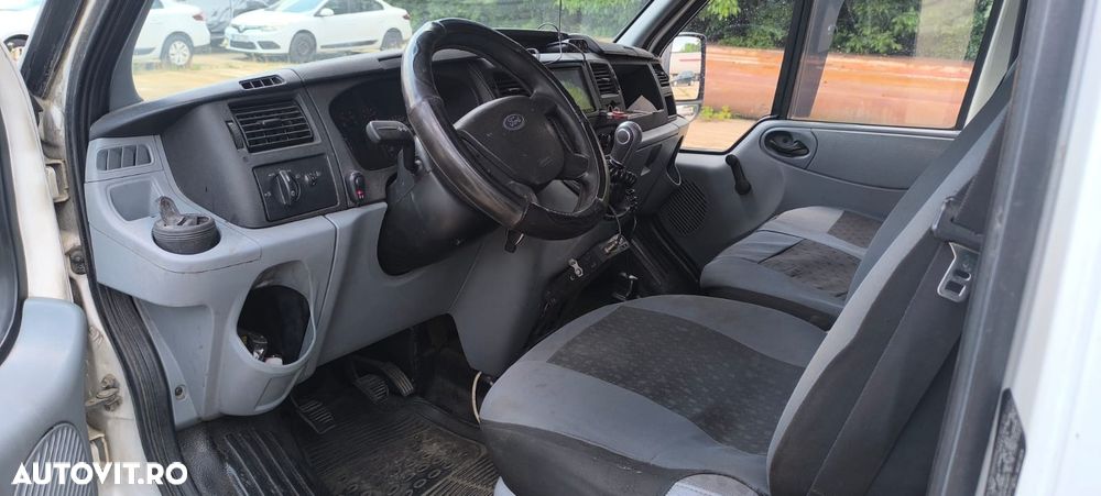 Ford Transit - 14