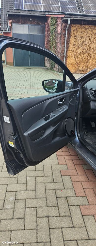 Renault Clio 1.5 dCi Alize - 8