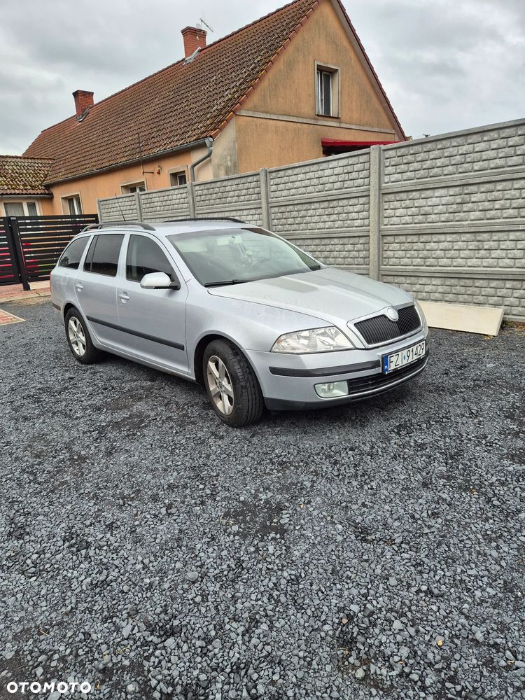 Skoda Octavia 2.0 TDI Elegance - 2