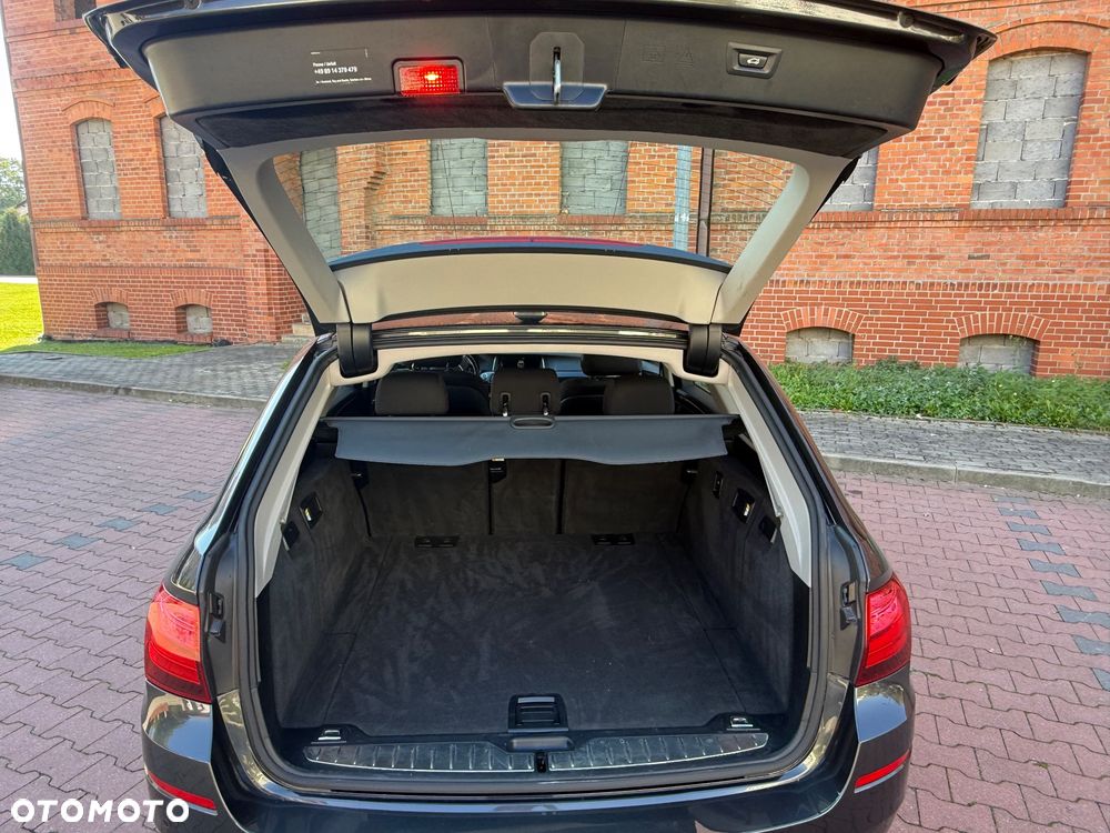 BMW Seria 5 520d xDrive Luxury Line - 19