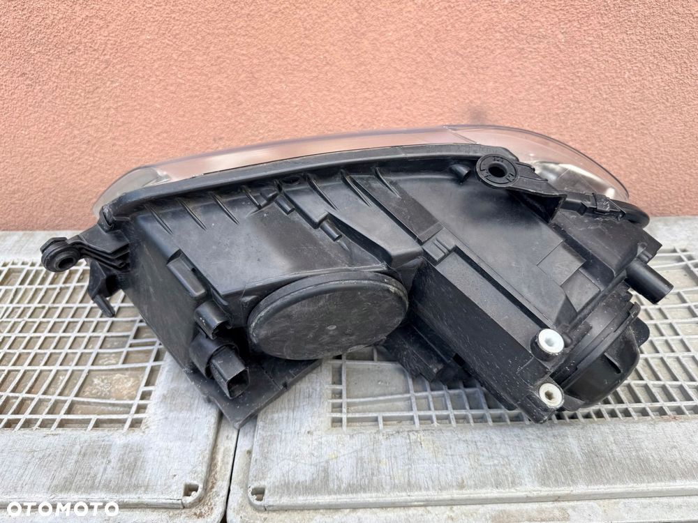 Lampa przednia VW TOURAN I LIFT 1T1 XENON PRAWA EUROPA ORYGINALNA AL - 2