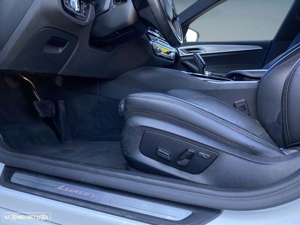 BMW 520 d Line Luxury Auto - 14