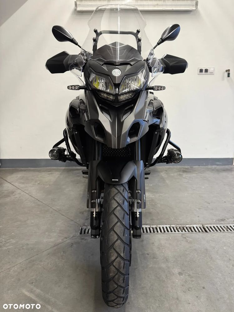 Benelli TRK 502X - 38