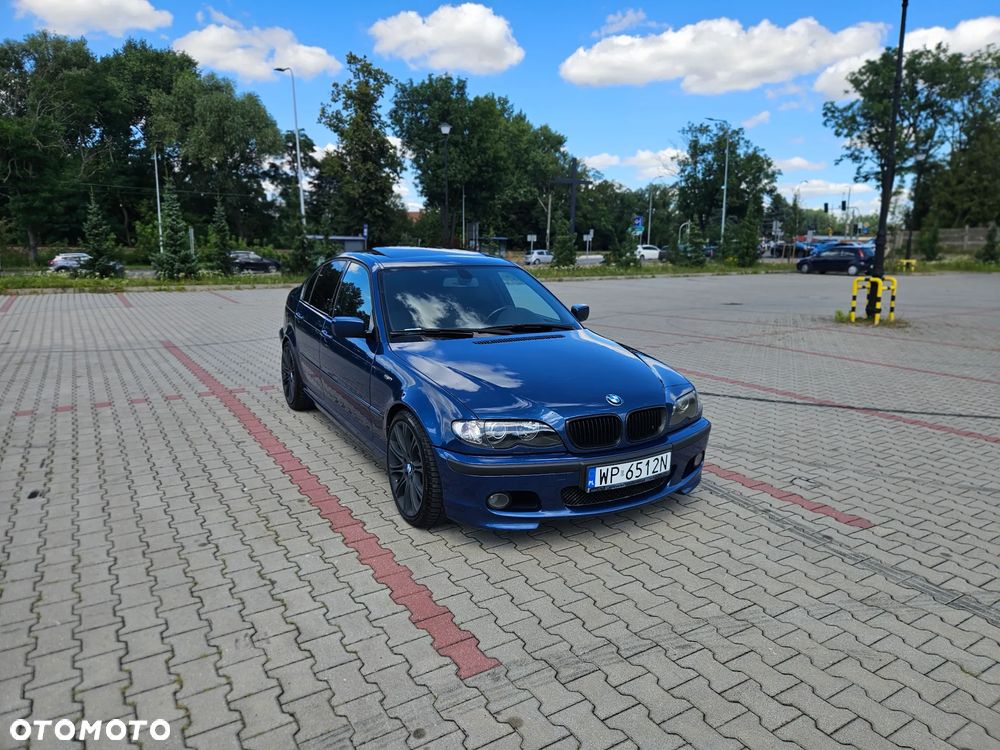 BMW Seria 3 325i - 1