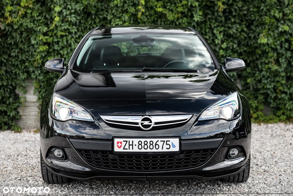 Opel Astra 1.6 Turbo Cosmo - 5