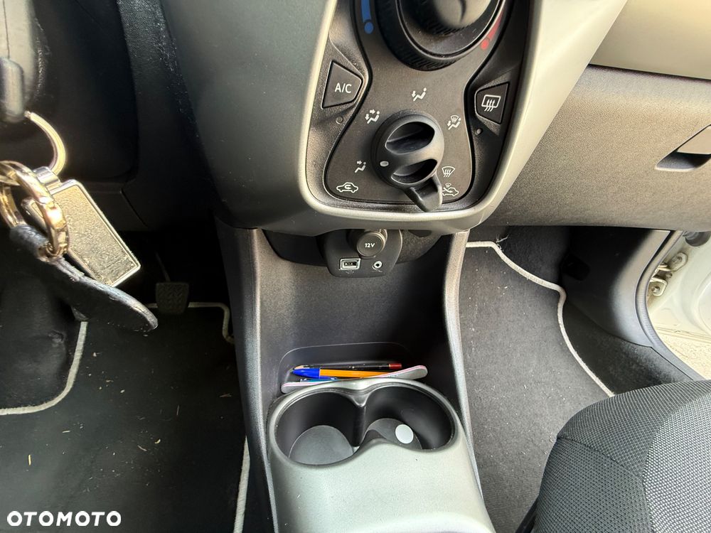 Toyota Aygo - 23
