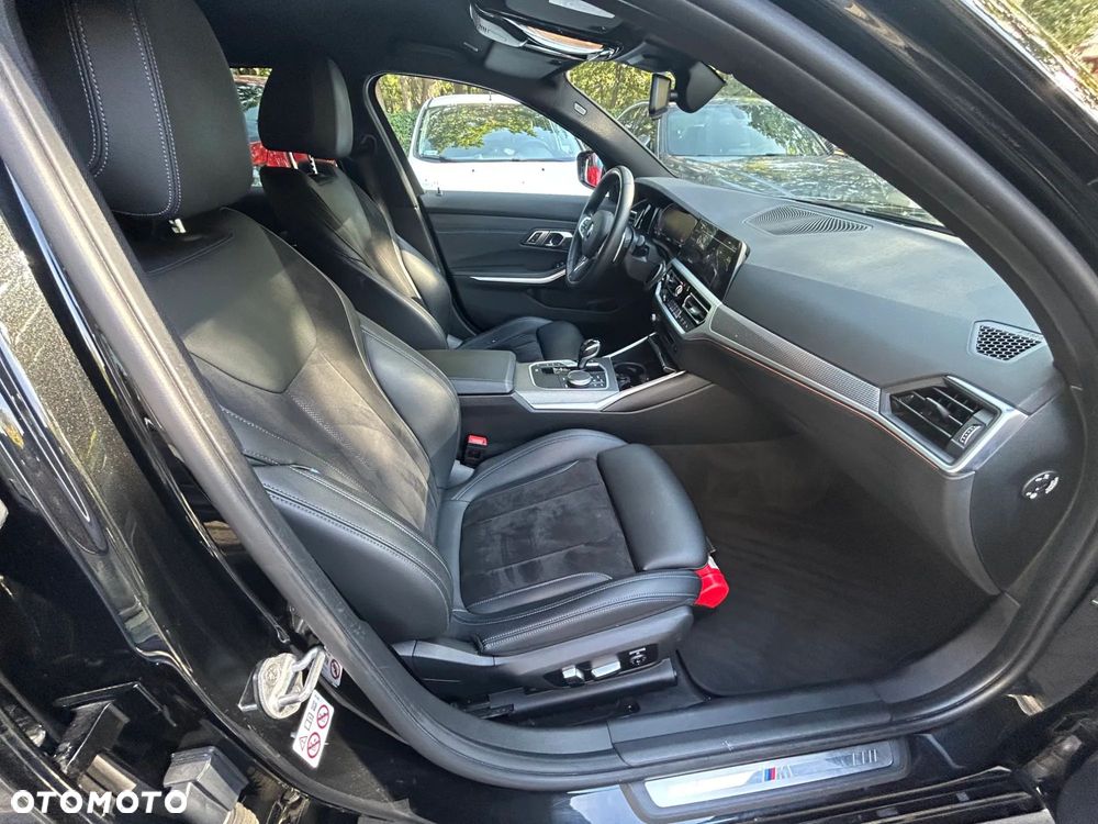 BMW Seria 3 330i xDrive M Sport sport - 19