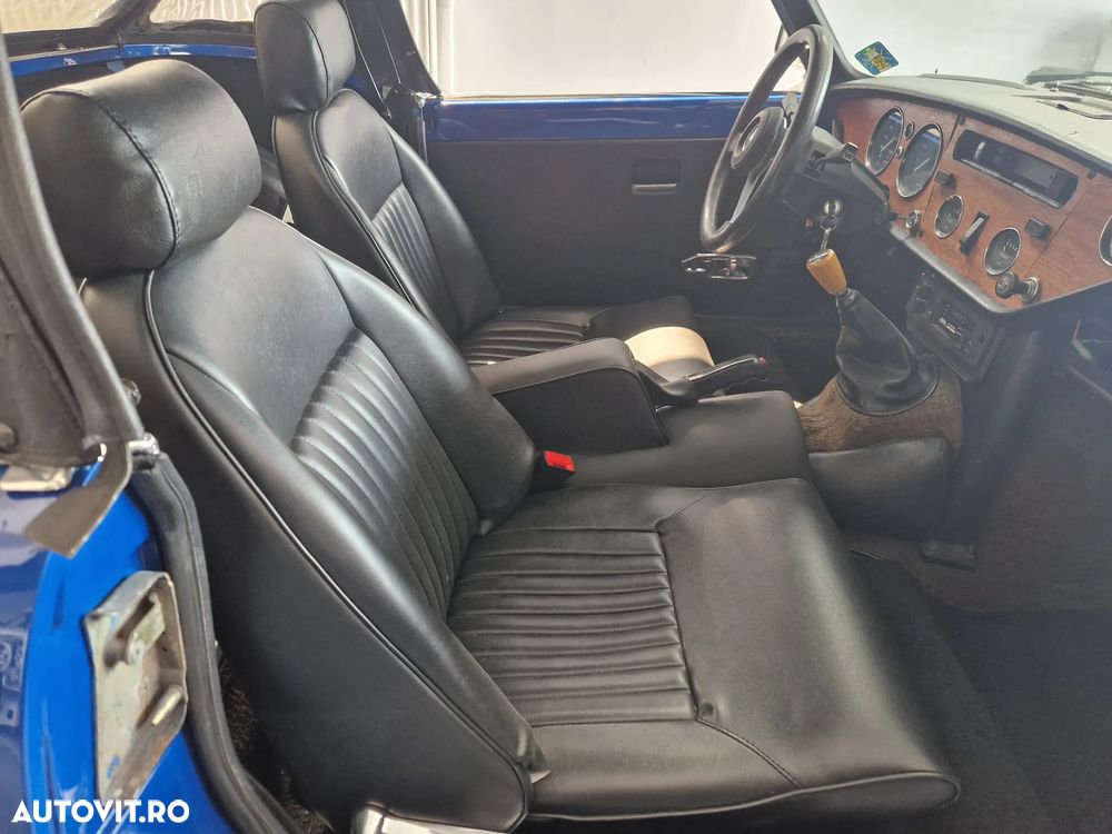 Triumph Spitfire - 10