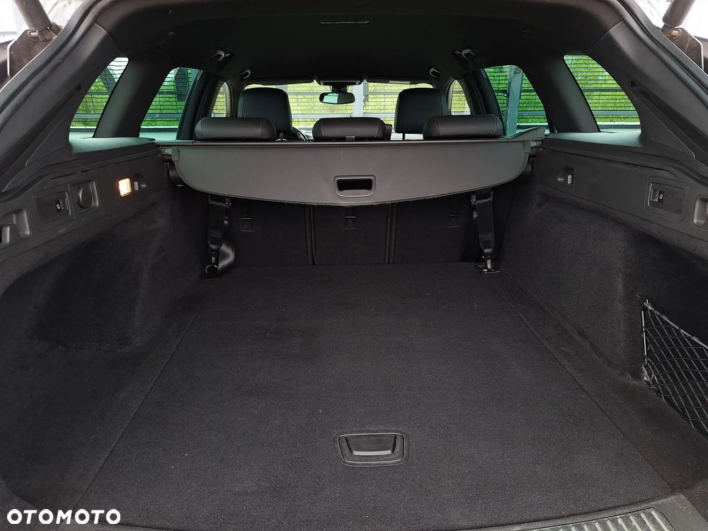 Opel Insignia 2.0 CDTI Elegance S&S - 11