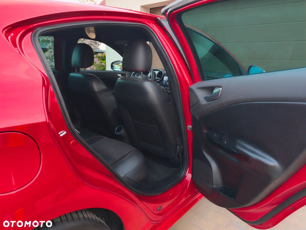 Alfa Romeo Giulietta 1.8 TBi 16V Quadrifoglio Verde - 13
