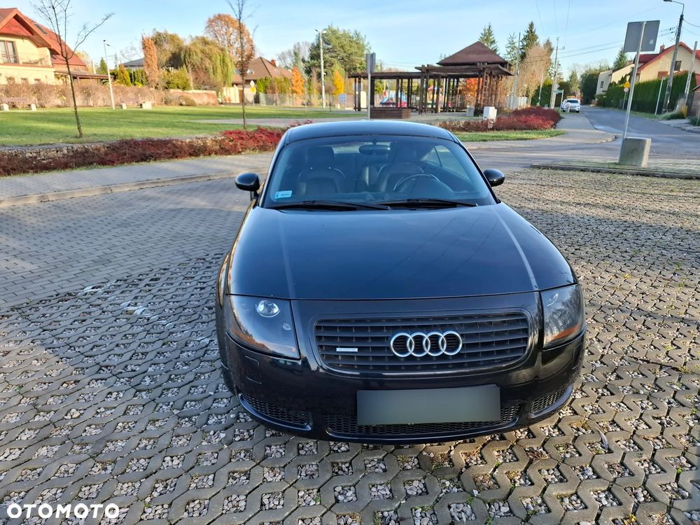 Audi TT Coupé 1.8T - 8