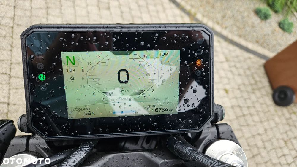 Yamaha MT - 5