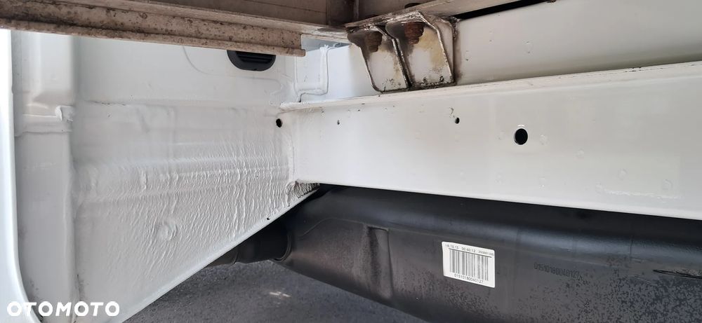 Mercedes-Benz Sprinter 516 - 18