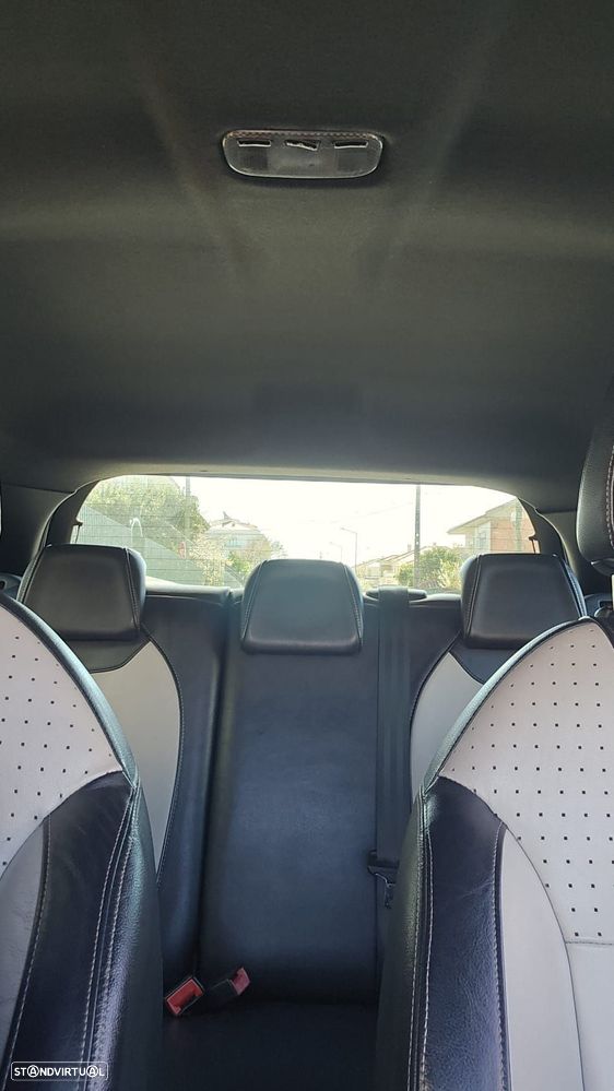 Citroën DS3 1.6 HDi Airdream Sport Chic - 23