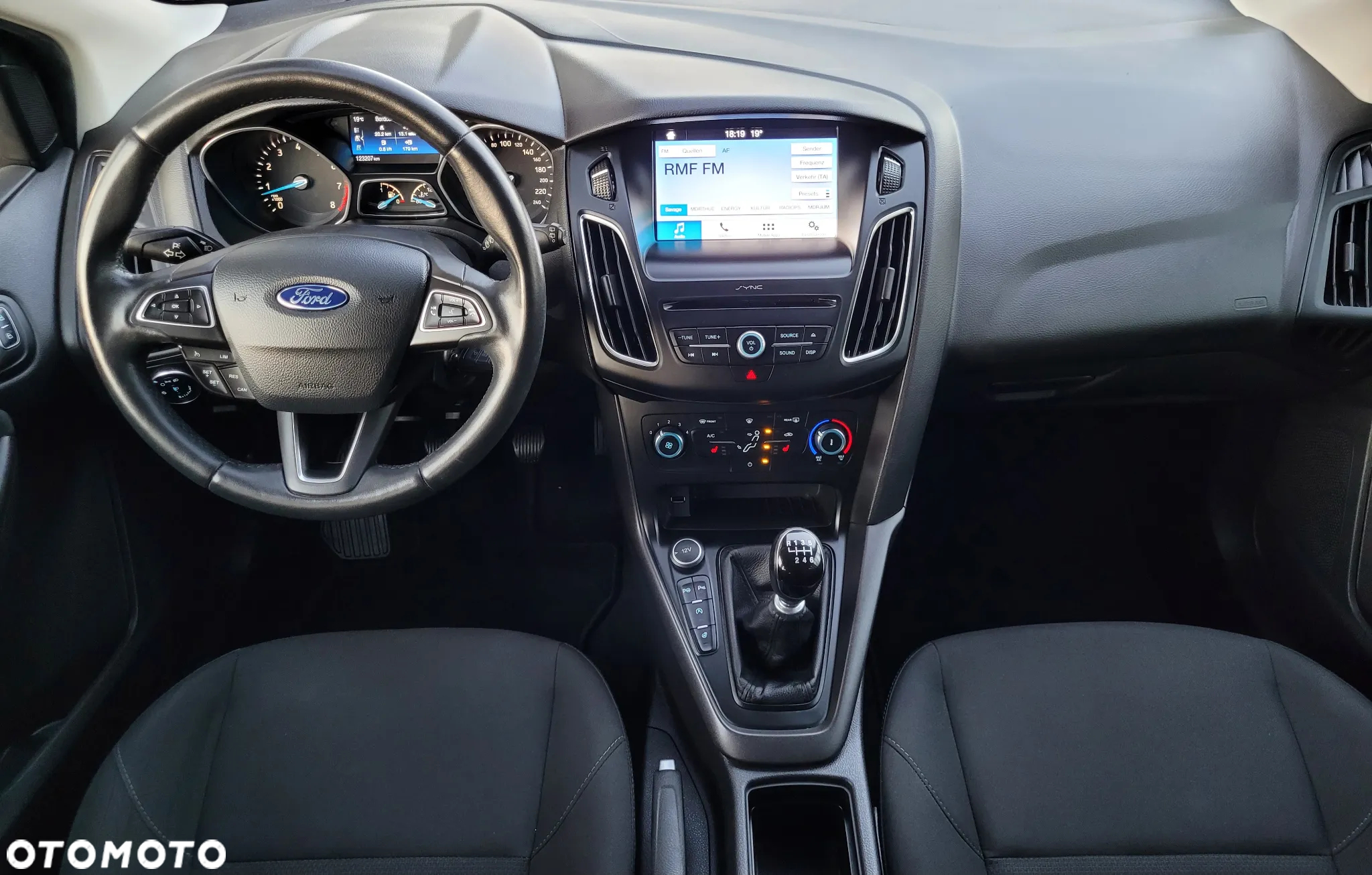 Ford Focus - 13