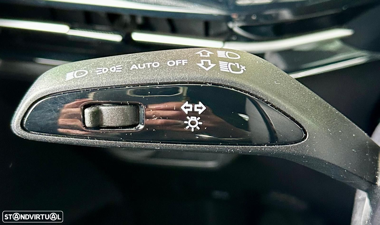 MG MG4 51 kWh Standard - 11