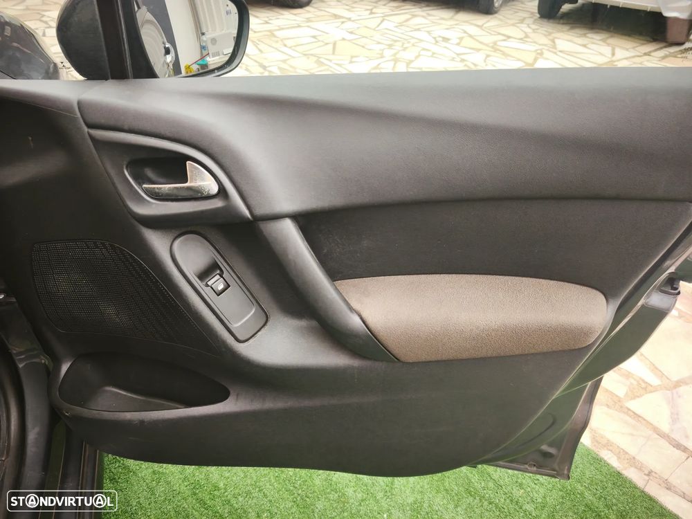 Citroën C3 1.2 PureTech Seduction - 16