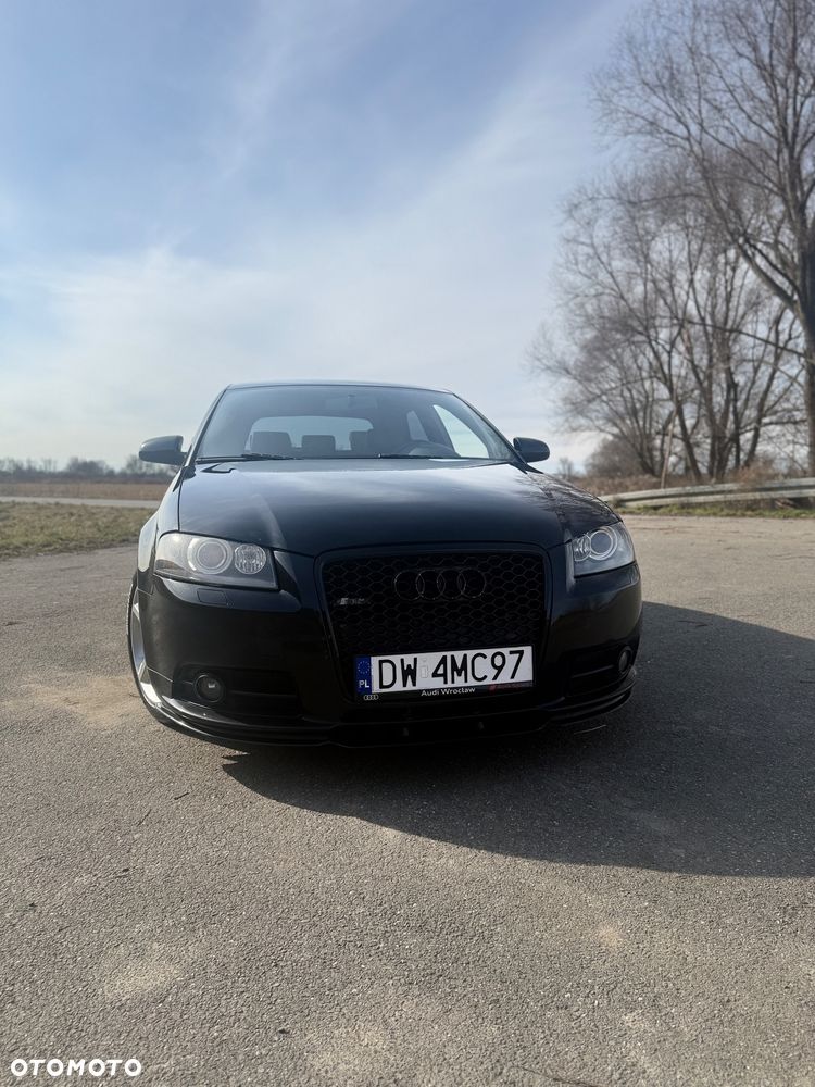 Audi A3 3-drzwiowe 1.6 S line Sportpaket (plus) - 2