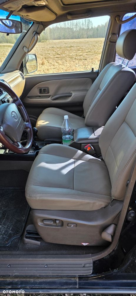 Toyota Land Cruiser - 19