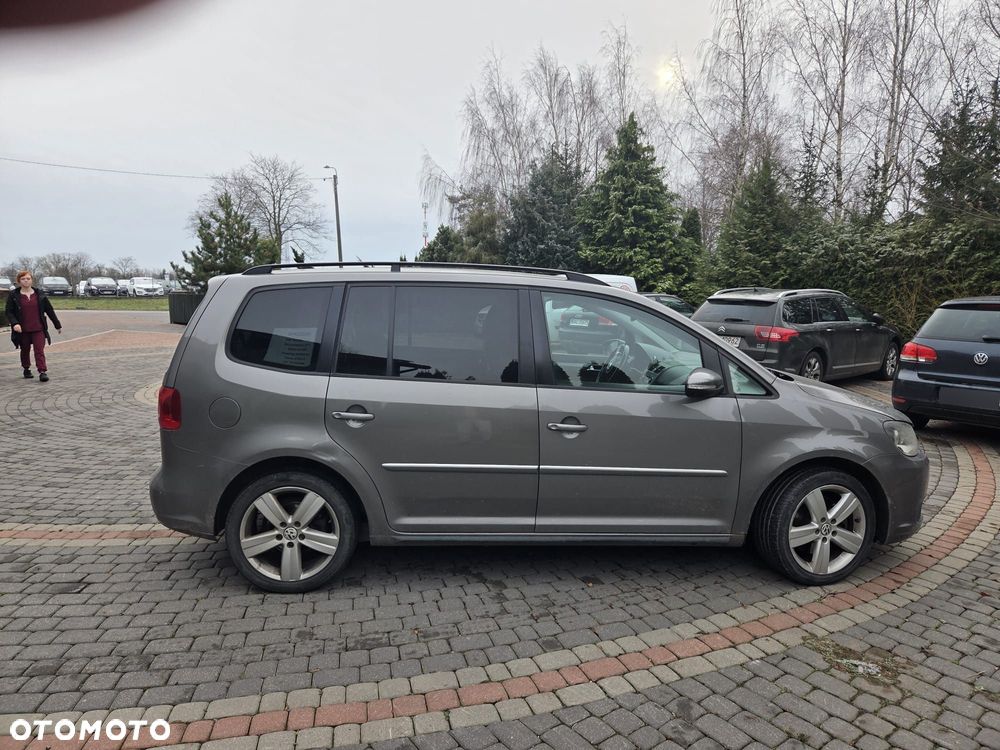 Volkswagen Touran 2.0 TDI DPF Comfortline - 1