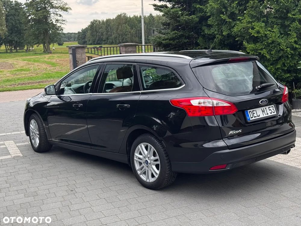 Ford Focus - 30