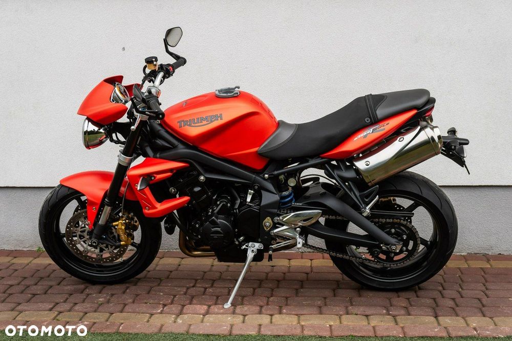 Triumph Street Triple - 5