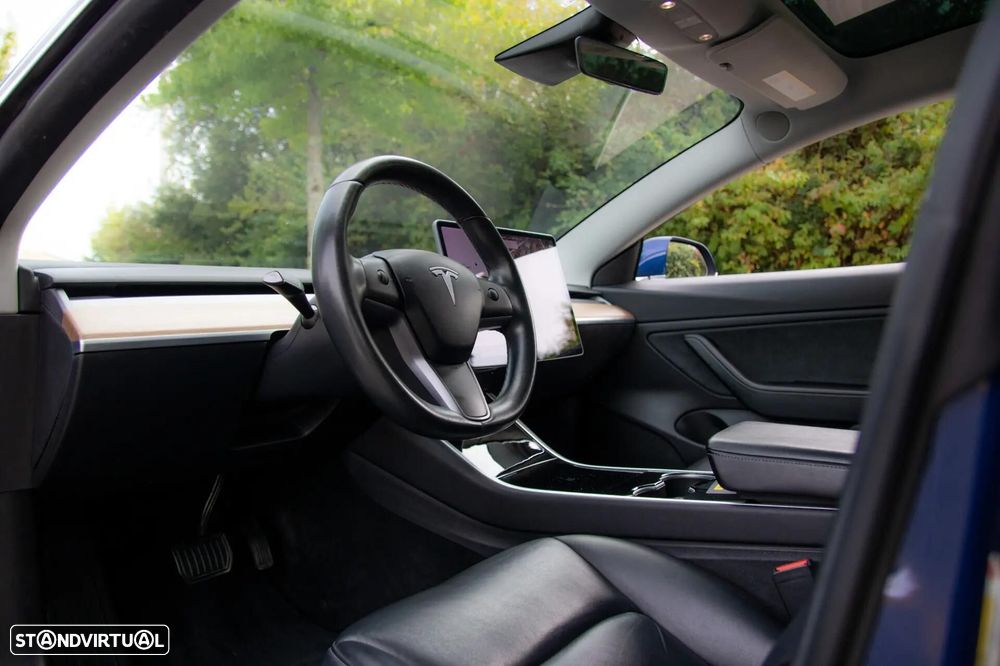 Tesla Model 3 Long-Range Dual Motor AWD - 47