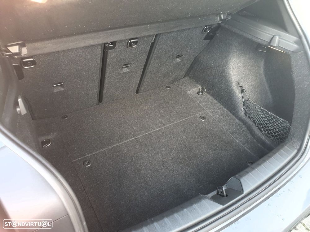 BMW 116 d Pack M - 43