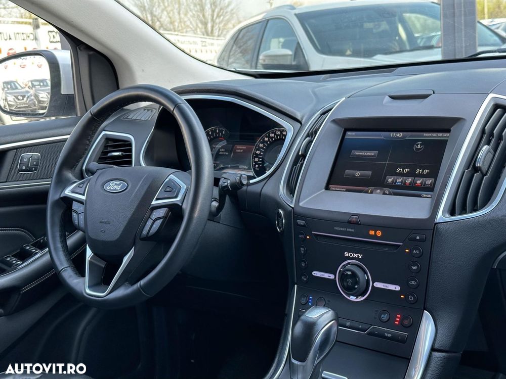 Ford Edge - 8