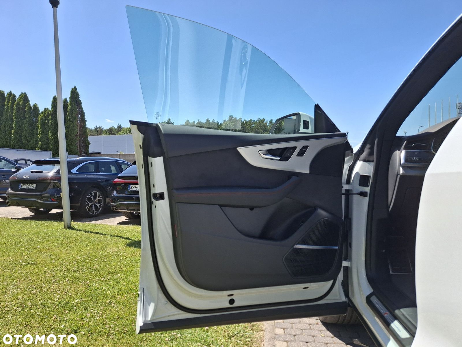 Audi Q8 - 14