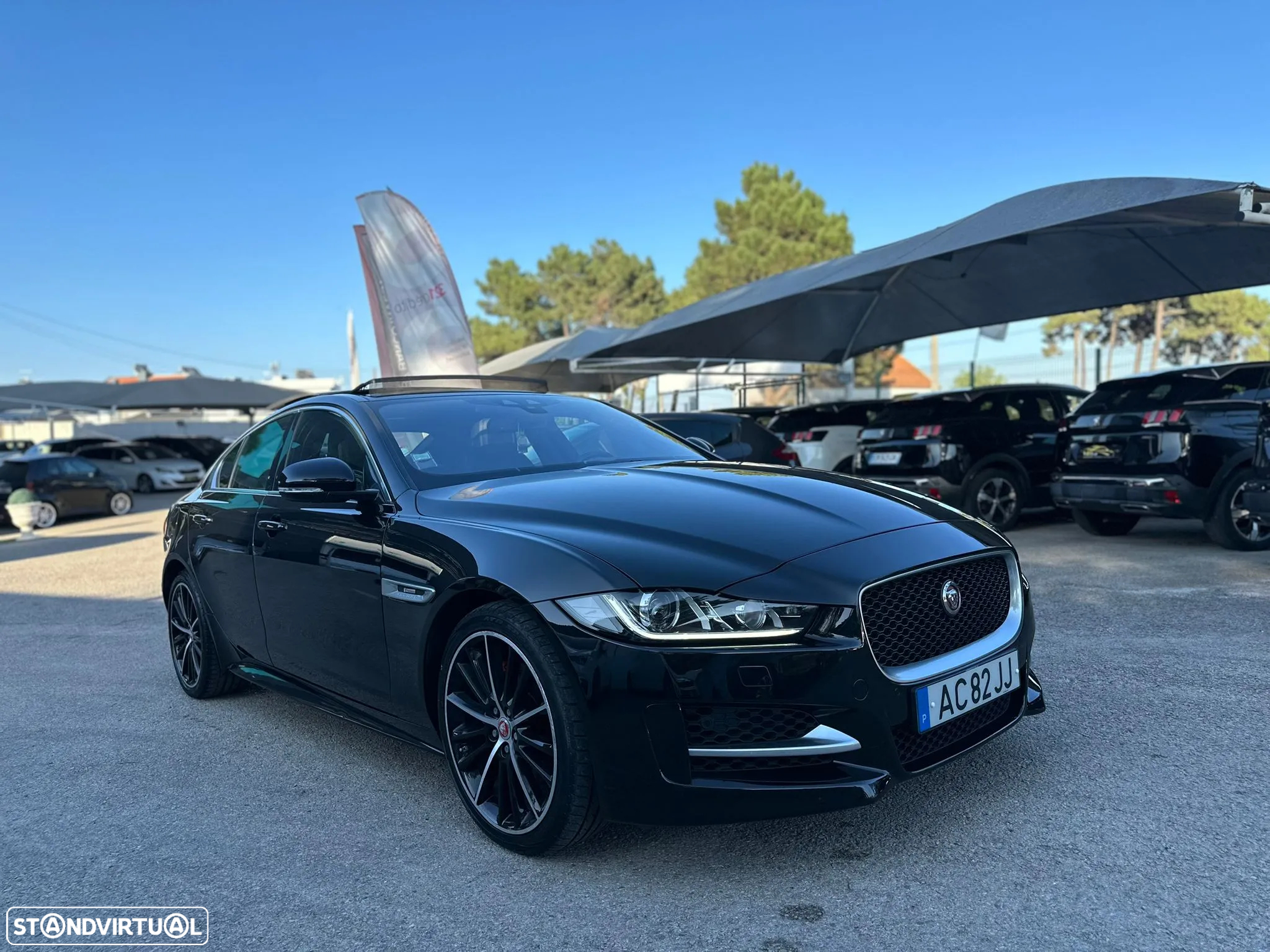 Jaguar XE 2.0 D R-Sport Aut. - 3