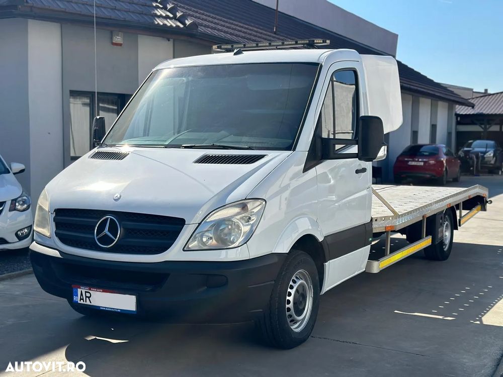 Mercedes-Benz Sprinter - 1
