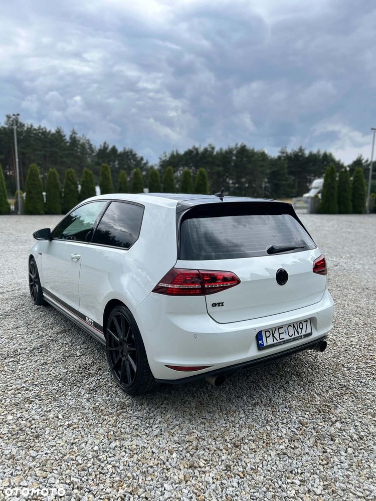 Volkswagen Golf 2.0 TSI BMT GTI - 4