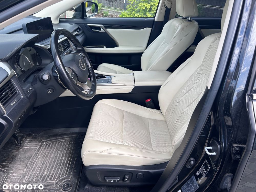 Lexus RX - 37