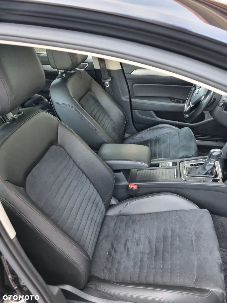 Volkswagen Passat - 13