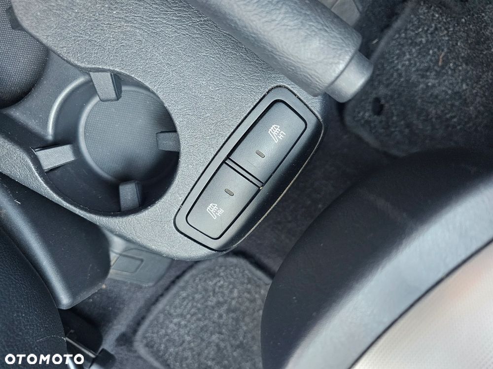 Hyundai Tucson 2.0 CRDi VGT 2WD Automatik GLS - 23