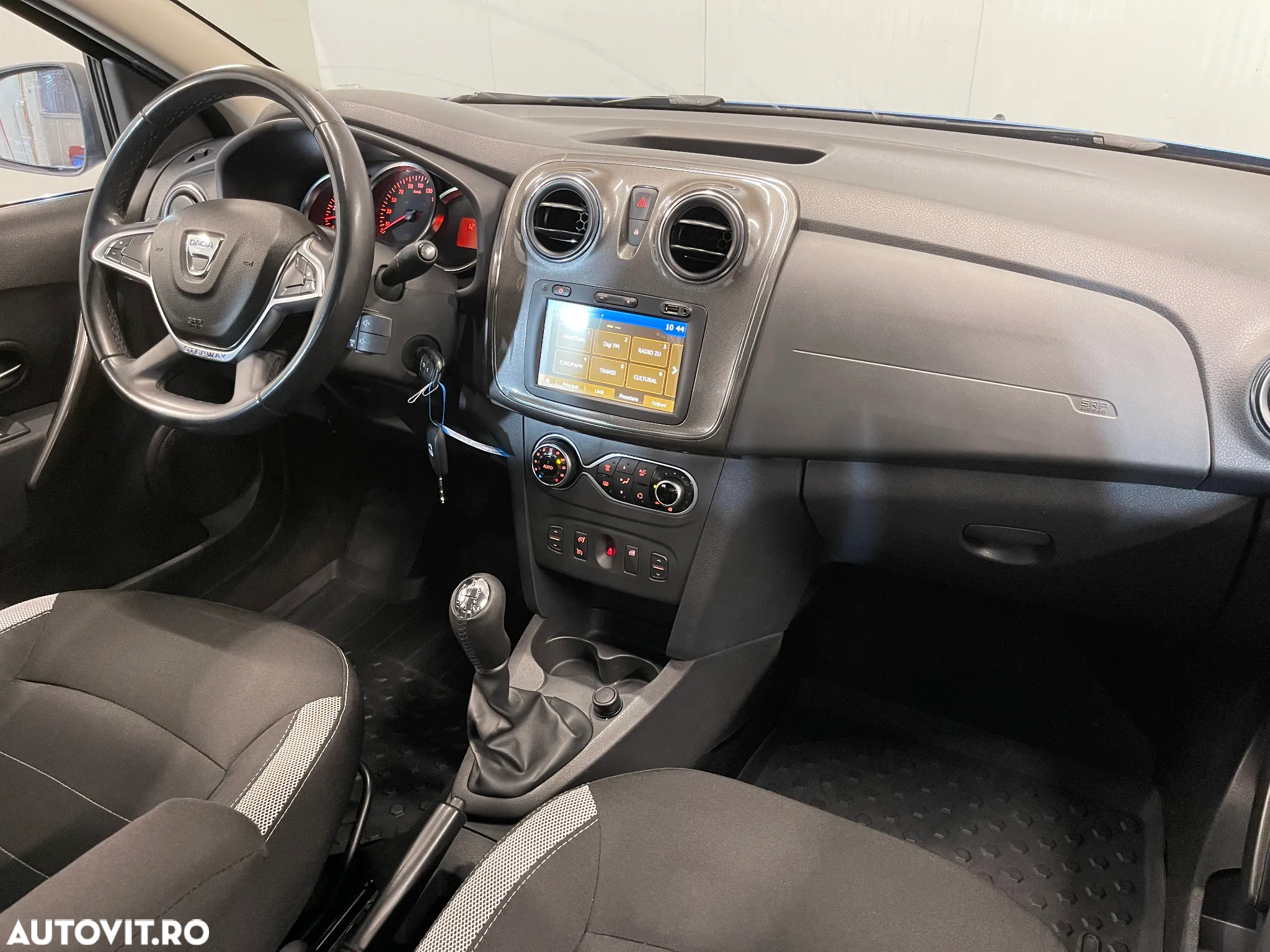 Dacia Logan 1.5 Blue dCi Prestige - 8