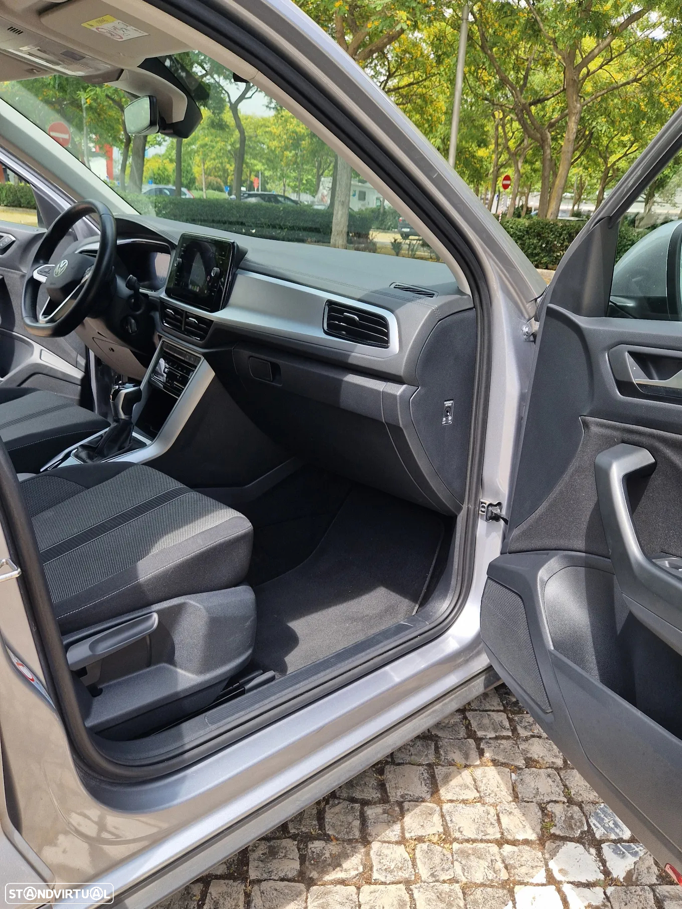 VW T-Roc 1.5 TSI T-ROC@pt DSG - 13