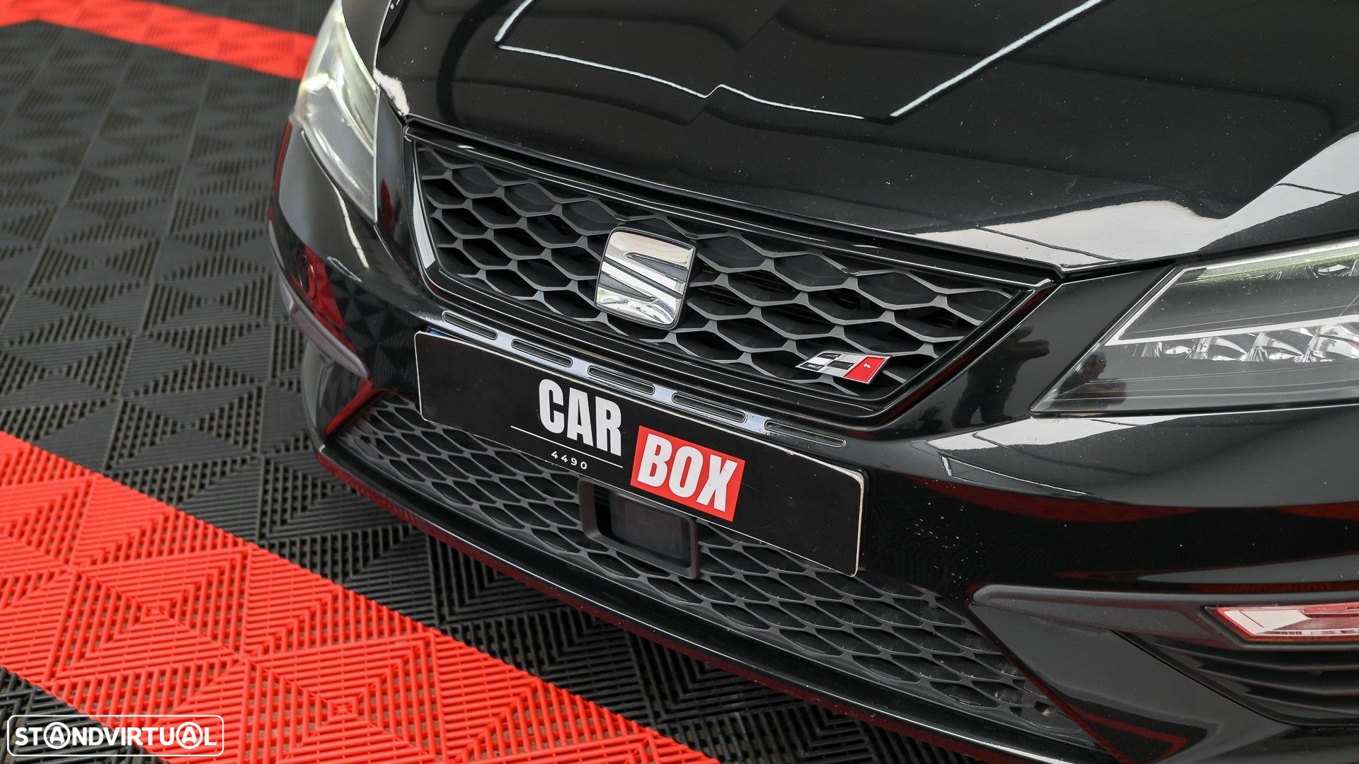 SEAT Leon ST 2.0 TSI S&S 4Drive DSG Cupra 300 - 4