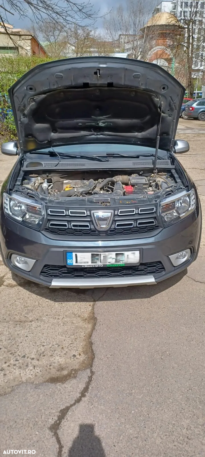 Dacia Logan Stepway 0.9 TCe - 3